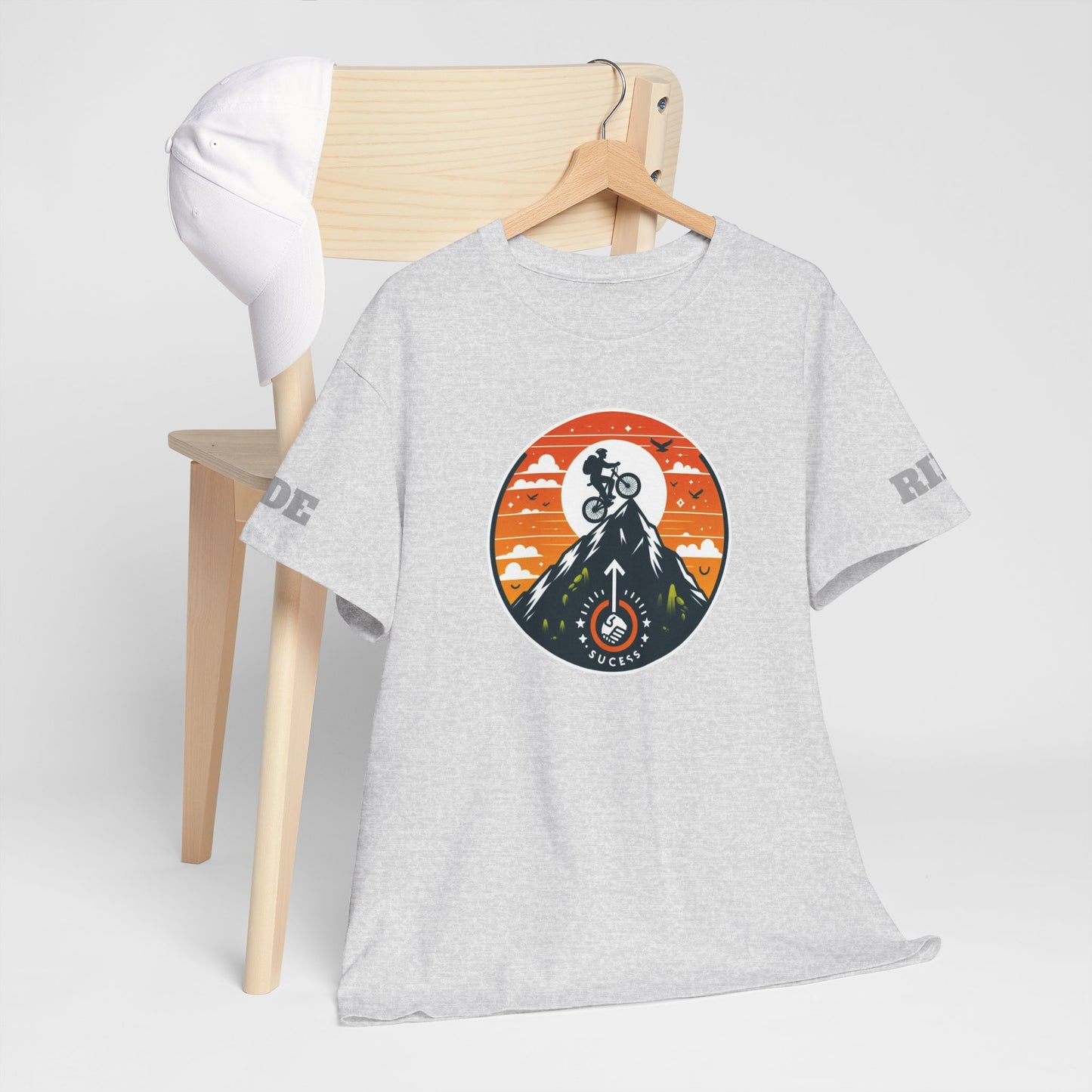 Unisex Heavy Cotton Tee, para amantes del ciclismo, amantes de bicicletas, ropa de ciclismo, camisetas de ciclismo de montaña, ropa de ciclismo, amantes de la bicicleta