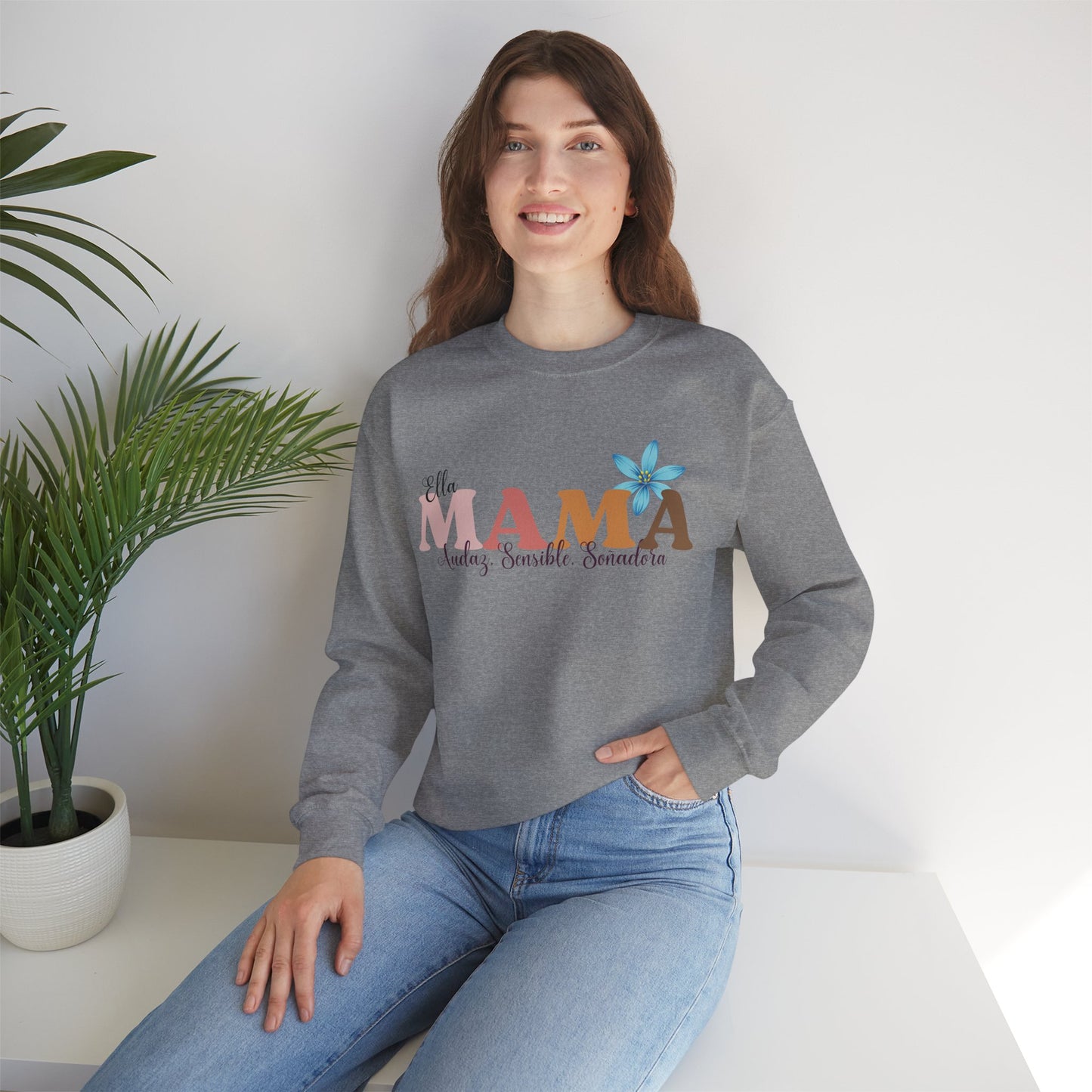 Mama Unisex Heavy Blend™ Crewneck Sweatshirt - Para Mama Design