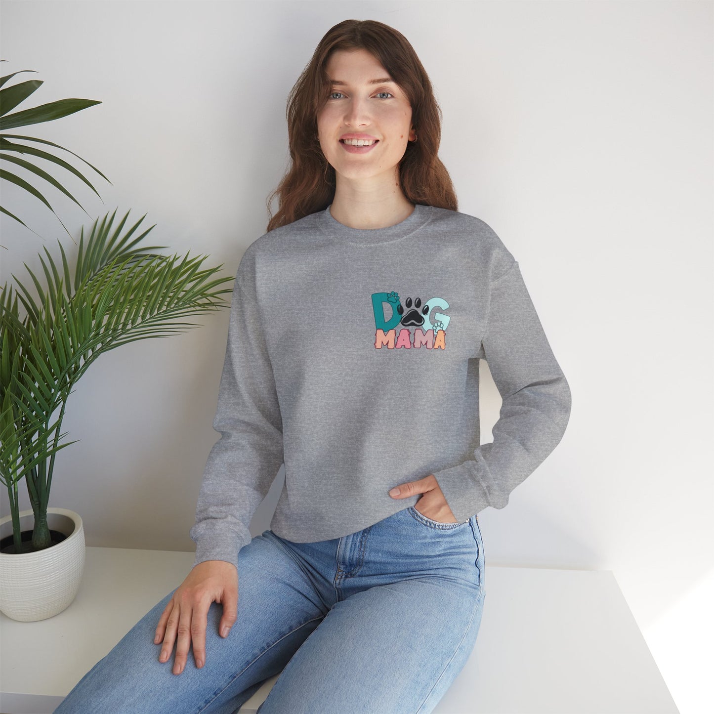 Mama Unisex Heavy Blend™ Crewneck Sweatshirt - Para Mama Design