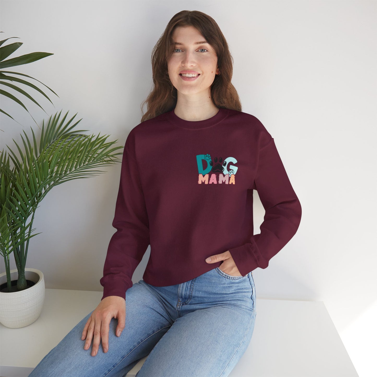 Mama Unisex Heavy Blend™ Crewneck Sweatshirt - Para Mama Design