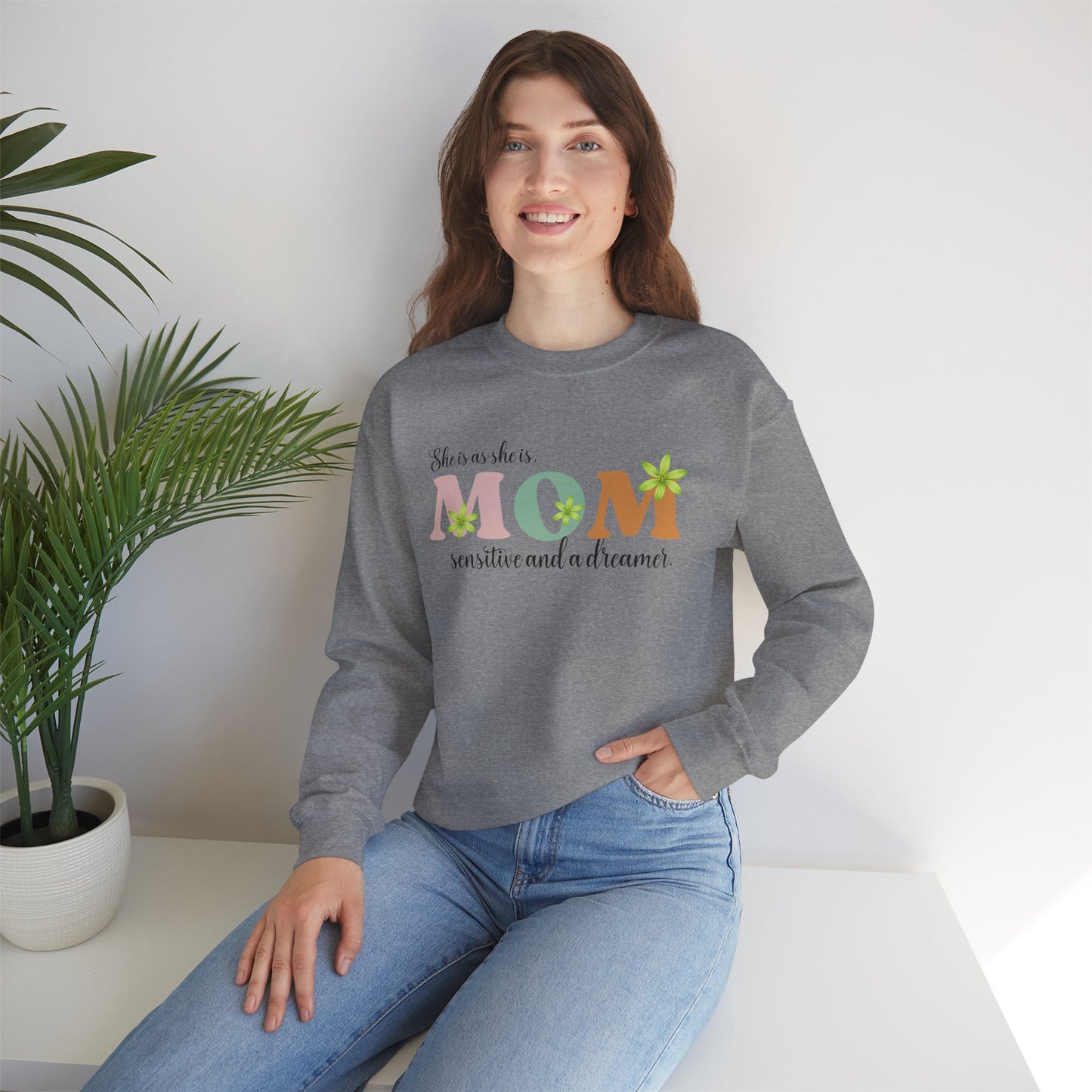 Mama Unisex Heavy Blend™ Crewneck Sweatshirt - Para Mama Design