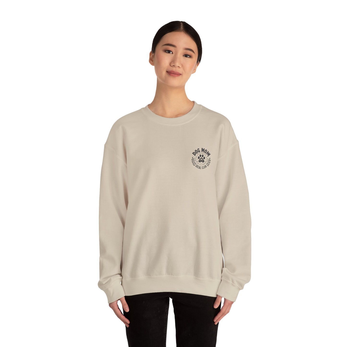 Mama Unisex Heavy Blend™ Crewneck Sweatshirt - Para Mama Design