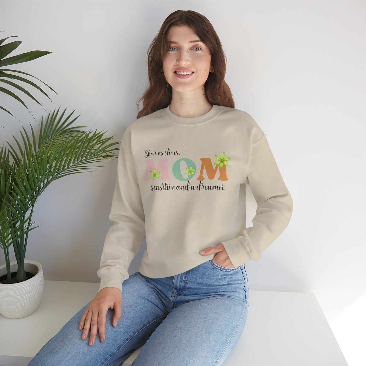 Mama Unisex Heavy Blend™ Crewneck Sweatshirt - Para Mama Design